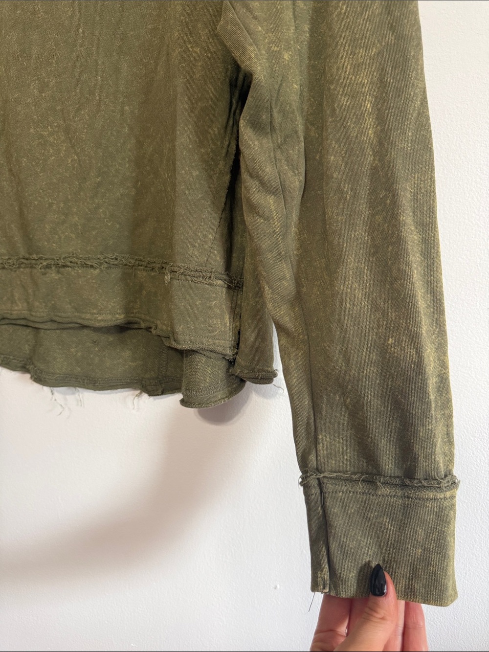 New In Acid Washed Olive Casual Crewneck Long-Sleeve Top - Picture 3 of 5